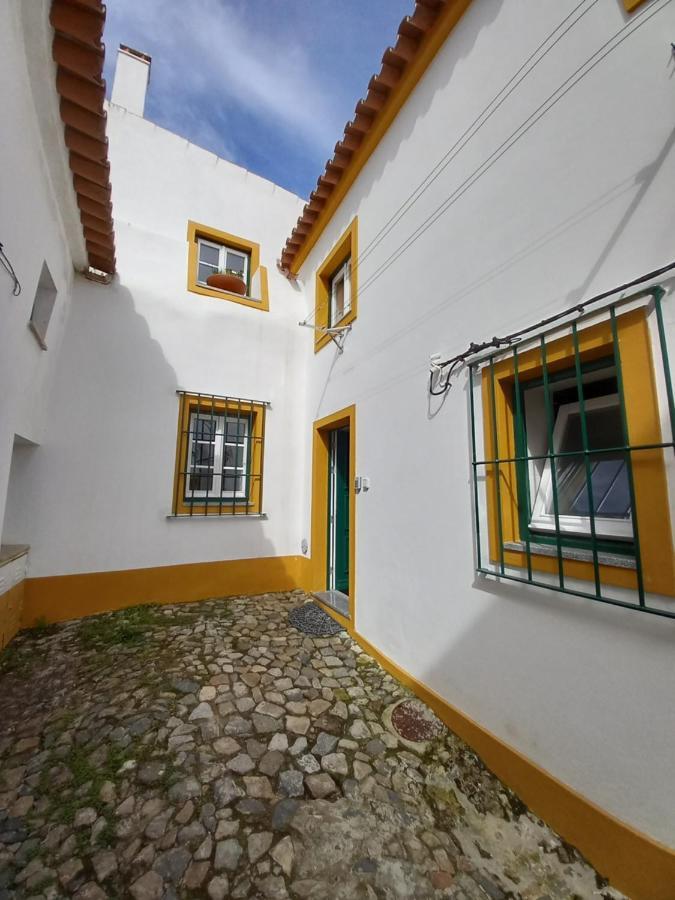 Apartamento Páteo dos Oliveira - Casa da Cocheira Évora Exterior foto